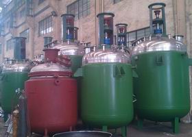 蒸汽加熱反應(yīng)釜、導(dǎo)熱油循環(huán)加熱反應(yīng)釜 