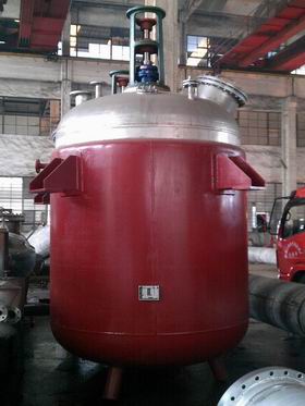 蒸汽加熱反應(yīng)釜、導(dǎo)熱油循環(huán)加熱反應(yīng)釜 