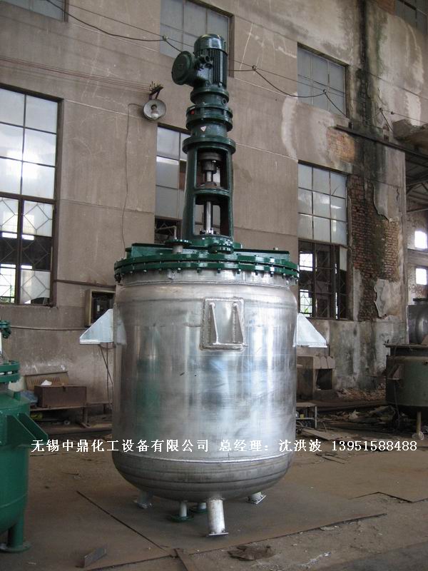 濃硝酸儲(chǔ)罐、鋁儲(chǔ)罐、濃硝酸高位槽、鋁高位槽、濃硝酸計(jì)量罐 