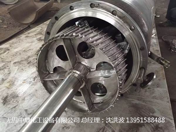 離心式刮板薄膜蒸發(fā)器 刮板薄膜蒸發(fā)器 薄膜蒸發(fā)器 刮板蒸發(fā)器